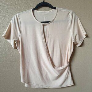 Lululemon wrap tee lululemon athletica Size 2